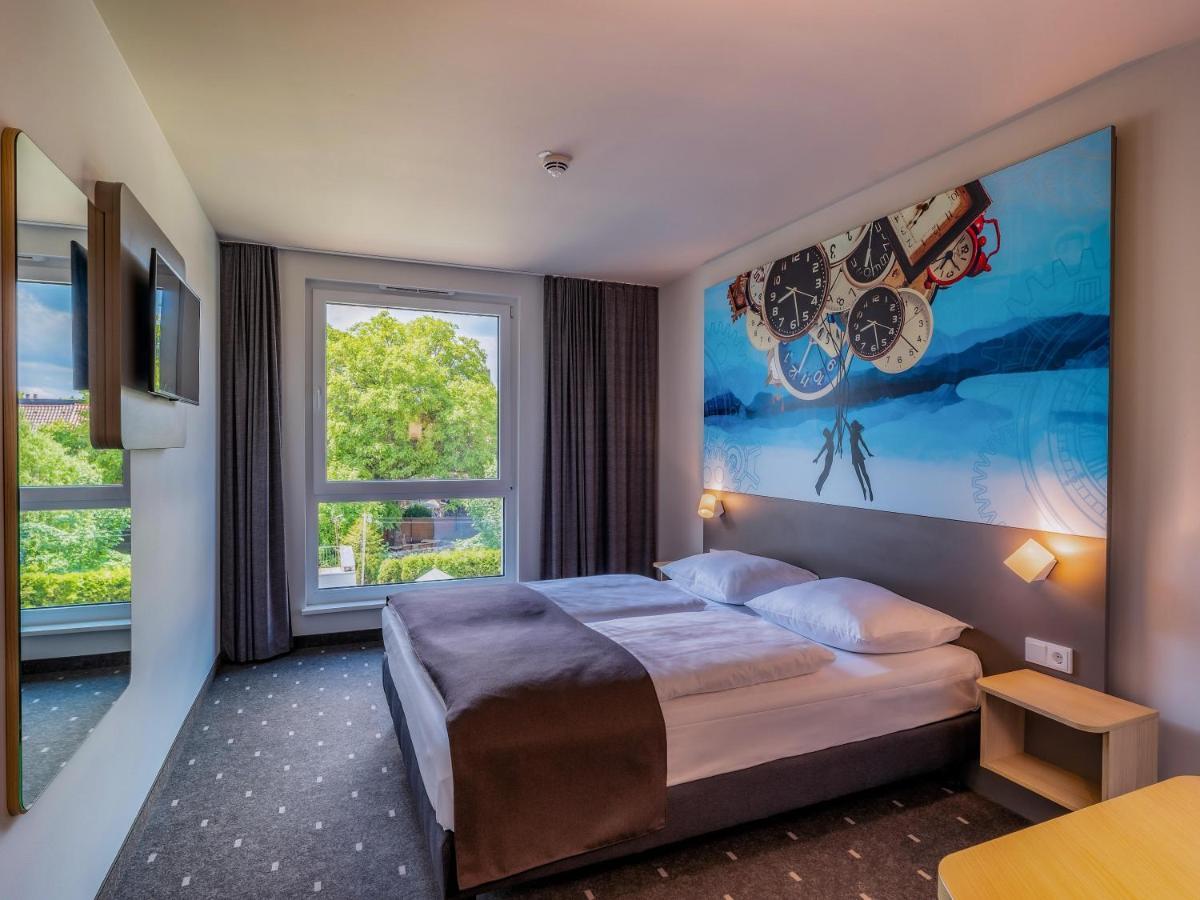 B&B Hotel Villingen-Schwenningen Exteriör bild