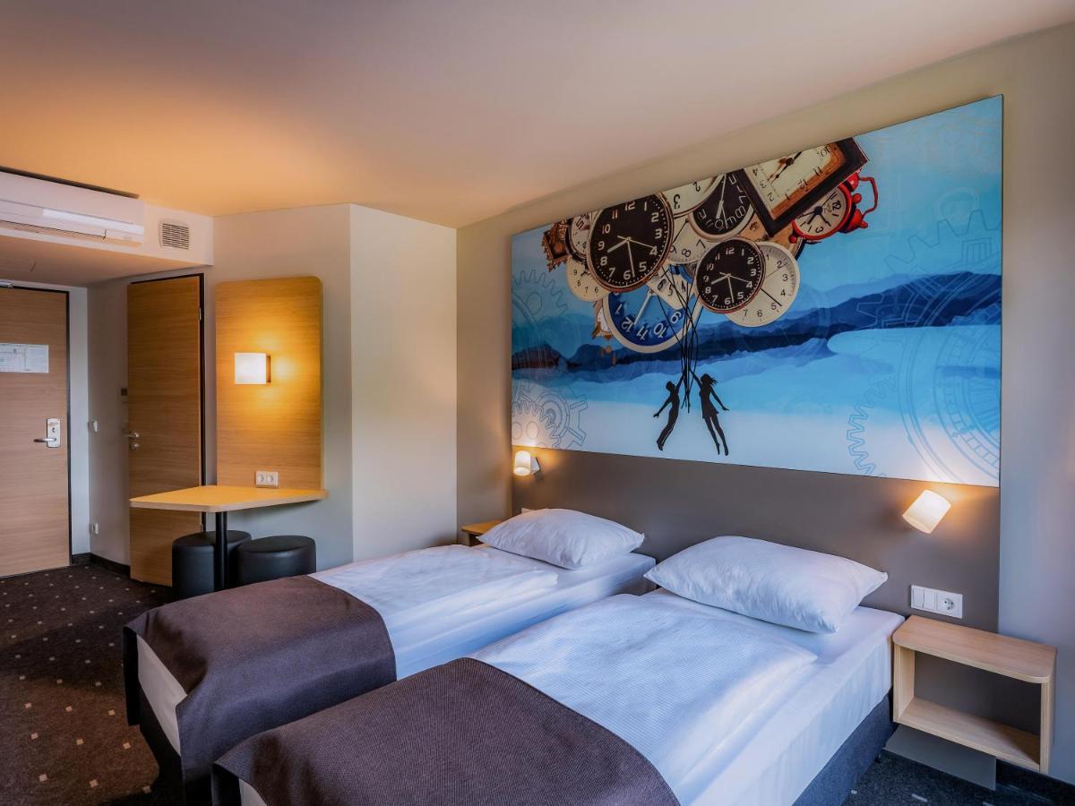 B&B Hotel Villingen-Schwenningen Exteriör bild