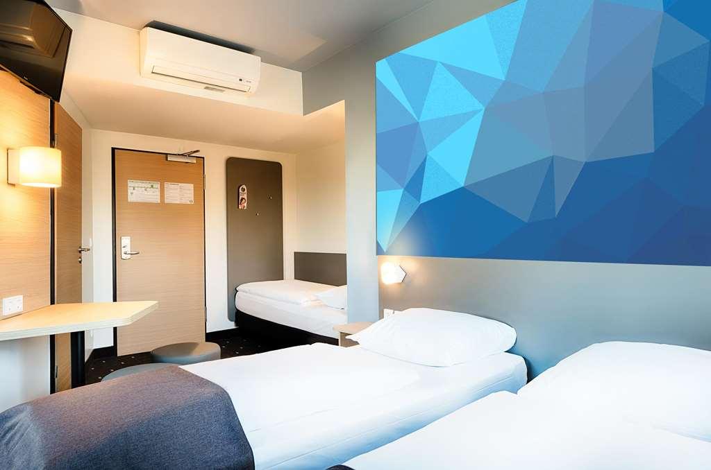B&B Hotel Villingen-Schwenningen Rum bild